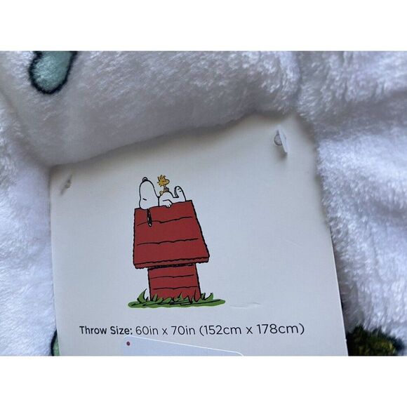 Peanuts Snoopy Woodstock Valentines Pastel Hearts Plush Throw Blanket 60 X 70" - Picture 12 of 15